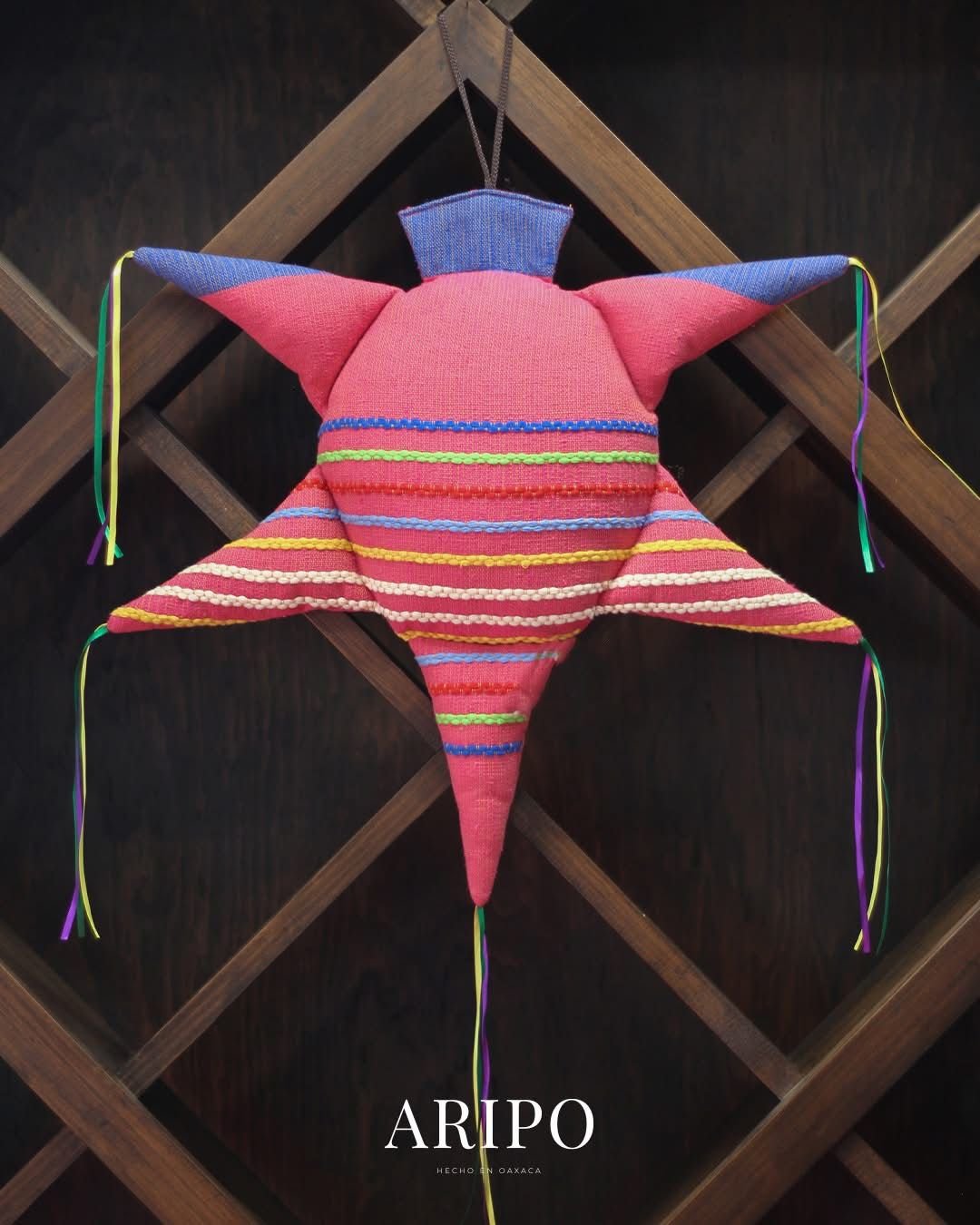 𝙇𝙖𝙨 𝙥𝙞𝙚𝙯𝙖𝙨 𝙮 𝙥𝙧𝙤𝙙𝙪𝙘𝙩𝙤𝙨 𝙖𝙜𝙧𝙤𝙞𝙣𝙙𝙪𝙨𝙩𝙧𝙞𝙖𝙡𝙚𝙨 𝙢𝙪𝙚𝙨𝙩𝙧𝙖𝙣 𝙚𝙡 𝙩𝙧𝙖𝙗𝙖𝙟𝙤 𝙙𝙚 𝙛𝙖𝙢𝙞𝙡𝙞𝙖𝙨 𝙤𝙖𝙭𝙖𝙦𝙪𝙚ñ𝙖𝙨 𝙦𝙪𝙚 𝙥𝙧𝙚𝙨𝙚𝙧𝙫𝙖𝙣 𝙩é𝙘𝙣𝙞𝙘𝙖𝙨 𝙮 𝙩𝙧𝙖𝙙𝙞𝙘𝙞𝙤𝙣𝙚𝙨.