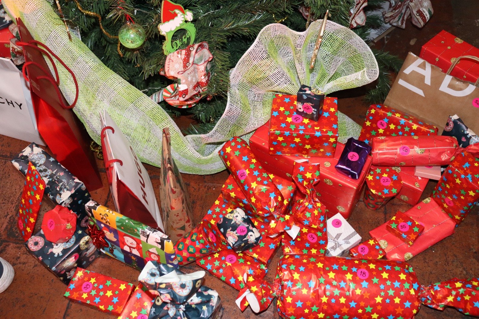 𝘾𝙖í𝙙𝙖𝙨 𝙮 𝙜𝙤𝙡𝙥𝙚𝙨 𝙖𝙪𝙢𝙚𝙣𝙩𝙖𝙣 𝙝𝙖𝙨𝙩𝙖 30% 𝙚𝙣 𝙚𝙨𝙩𝙖𝙨 𝙛𝙚𝙘𝙝𝙖𝙨; 𝙡𝙖 𝙚𝙡𝙚𝙘𝙘𝙞ó𝙣 𝙙𝙚𝙡 𝙧𝙚𝙜𝙖𝙡𝙤 𝙥𝙪𝙚𝙙𝙚 𝙥𝙧𝙚𝙫𝙚𝙣𝙞𝙧 𝙖𝙘𝙘𝙞𝙙𝙚𝙣𝙩𝙚𝙨 𝙮 𝙘𝙪𝙞𝙙𝙖𝙧 𝙚𝙡 𝙙𝙚𝙨𝙖𝙧𝙧𝙤𝙡𝙡𝙤 𝙞𝙣𝙛𝙖𝙣𝙩𝙞𝙡.