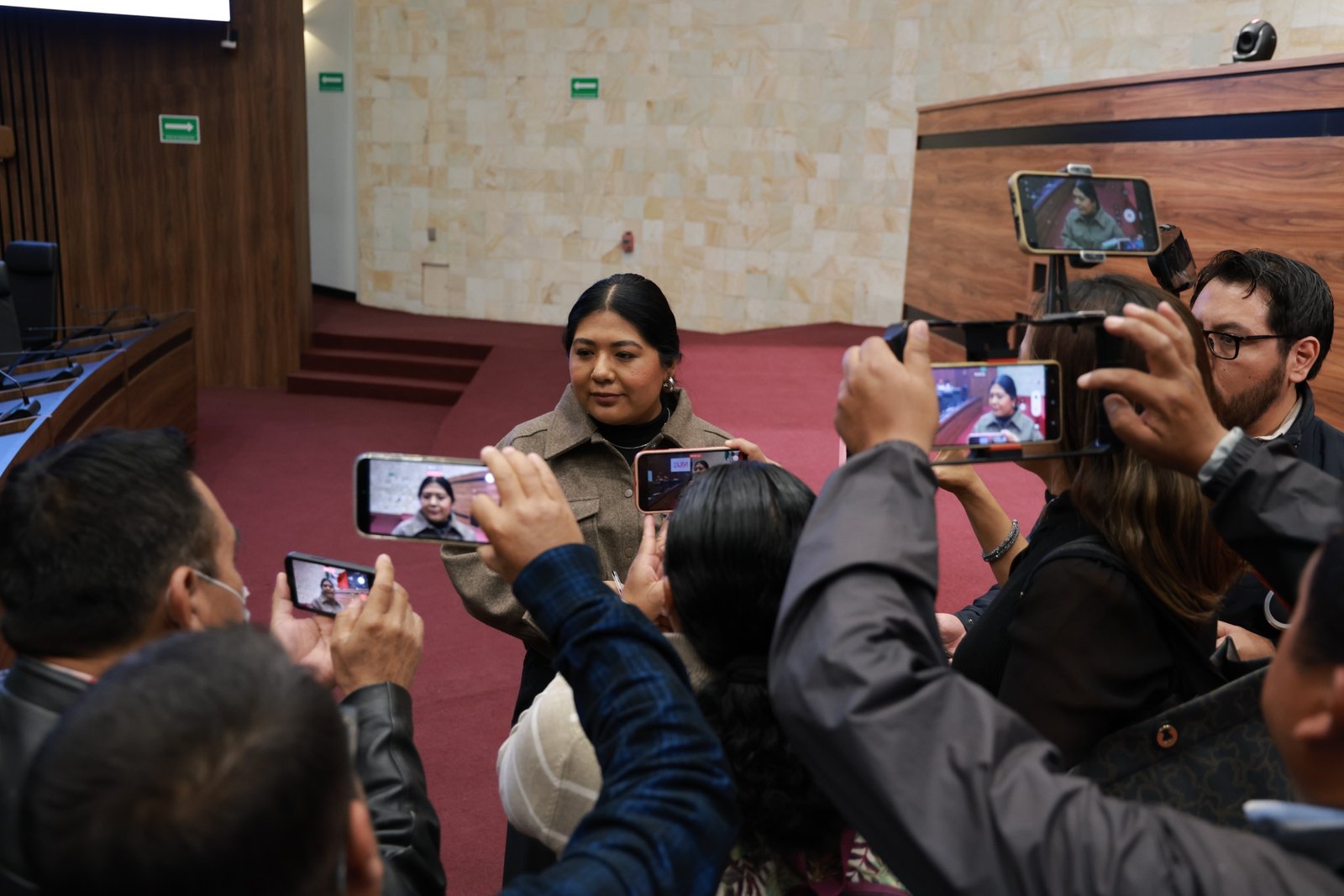  𝙇𝙖 𝙥𝙧𝙚𝙨𝙞𝙙𝙚𝙣𝙩𝙖 𝙙𝙚𝙡 ó𝙧𝙜𝙖𝙣𝙤 𝙡𝙚𝙜𝙞𝙨𝙡𝙖𝙩𝙞𝙫𝙤 𝙥𝙞𝙙𝙞ó 𝙖 𝙡𝙖 𝙘𝙞𝙪𝙙𝙖𝙙𝙖𝙣í𝙖 𝙘𝙤𝙣𝙨𝙪𝙡𝙩𝙖𝙧 𝙛𝙪𝙚𝙣𝙩𝙚𝙨 𝙤𝙛𝙞𝙘𝙞𝙖𝙡𝙚𝙨 𝙮 𝙥𝙖𝙧𝙩𝙞𝙘𝙞𝙥𝙖𝙧 𝙙𝙚 𝙢𝙖𝙣𝙚𝙧𝙖 𝙘𝙤𝙣𝙨𝙘𝙞𝙚𝙣𝙩𝙚 𝙚𝙡 𝙥𝙧ó𝙭𝙞𝙢𝙤 25 𝙙𝙚 𝙚𝙣𝙚𝙧𝙤.