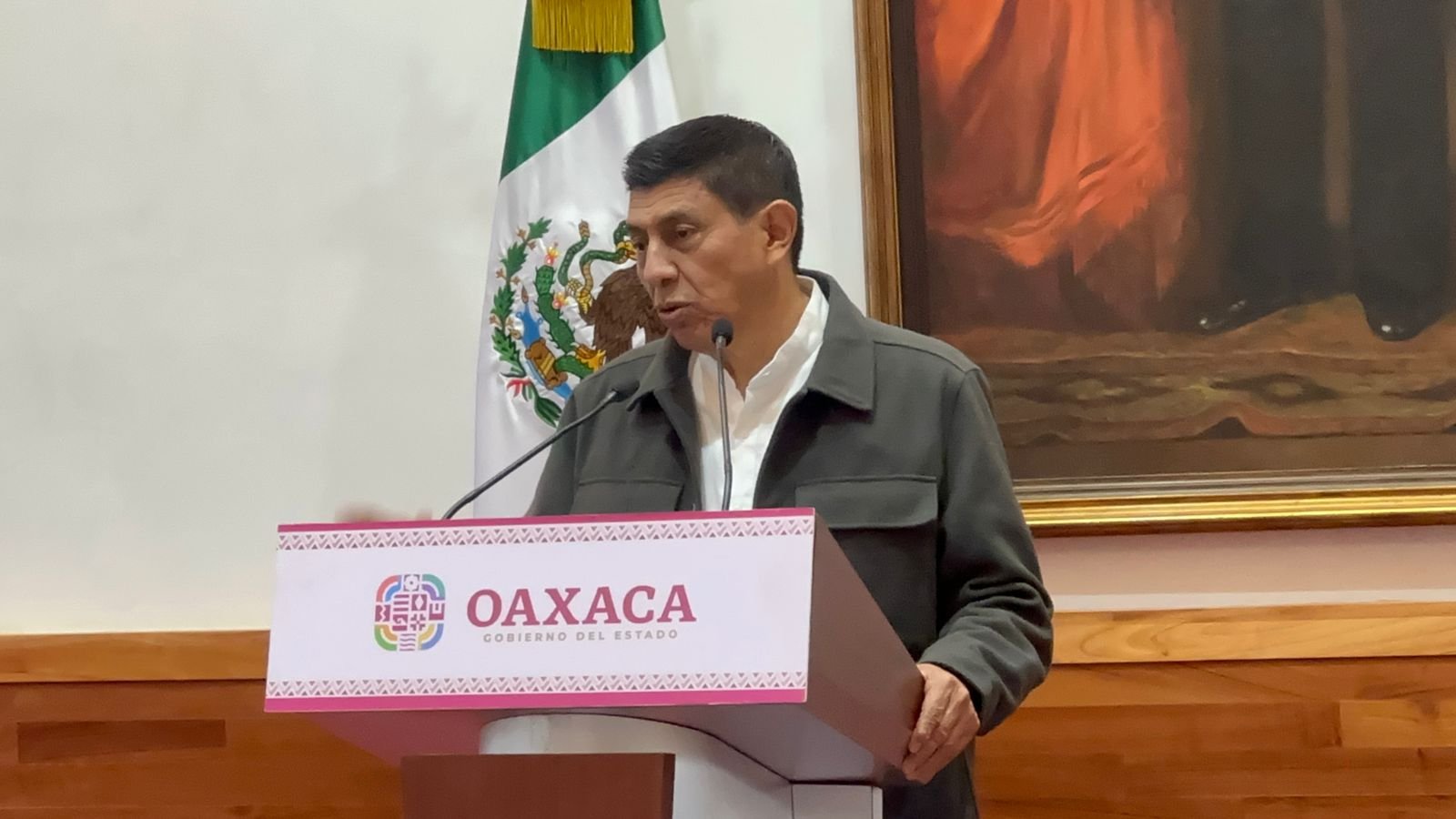 𝙀𝙡 𝙜𝙤𝙗𝙚𝙧𝙣𝙖𝙙𝙤𝙧 𝙖𝙙𝙫𝙞𝙚𝙧𝙩𝙚 𝙦𝙪𝙚 𝙣𝙖𝙙𝙞𝙚 𝙚𝙣 𝙚𝙡 𝙜𝙤𝙗𝙞𝙚𝙧𝙣𝙤 𝙚𝙨𝙩𝙖𝙩𝙖𝙡 𝙙𝙚𝙗𝙚 𝙡𝙡𝙖𝙢𝙖𝙧 𝙖 𝙫𝙤𝙩𝙖𝙧; 𝙦𝙪𝙞𝙚𝙣 𝙦𝙪𝙞𝙚𝙧𝙖 𝙝𝙖𝙘𝙚𝙧𝙡𝙤, 𝙙𝙞𝙘𝙚, 𝙙𝙚𝙗𝙚 𝙙𝙚𝙟𝙖𝙧 𝙚𝙡 𝙘𝙖𝙧𝙜𝙤.