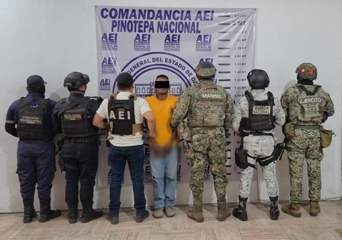 𝙐𝙣 𝙝𝙤𝙢𝙗𝙧𝙚 𝙛𝙪𝙚 𝙫𝙞𝙣𝙘𝙪𝙡𝙖𝙙𝙤 𝙖 𝙥𝙧𝙤𝙘𝙚𝙨𝙤 𝙩𝙧𝙖𝙨 𝙧𝙤𝙘𝙞𝙖𝙧 𝙜𝙖𝙨𝙤𝙡𝙞𝙣𝙖 𝙮 𝙥𝙧𝙚𝙣𝙙𝙚𝙧 𝙛𝙪𝙚𝙜𝙤 𝙖 𝙨𝙪 𝙥𝙖𝙧𝙚𝙟𝙖 𝙚𝙣 𝙋𝙞𝙣𝙤𝙩𝙚𝙥𝙖 𝙉𝙖𝙘𝙞𝙤𝙣𝙖𝙡.
