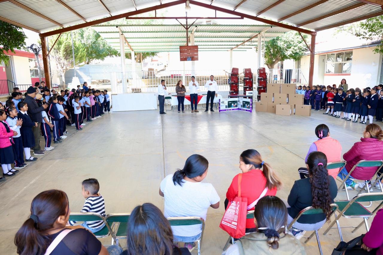 𝙀𝙡 𝙥𝙡𝙖𝙣𝙩𝙚𝙡 𝙛𝙪𝙚 𝙗𝙚𝙣𝙚𝙛𝙞𝙘𝙞𝙖𝙙𝙤 𝙘𝙤𝙣 10 𝙘𝙤𝙢𝙥𝙪𝙩𝙖𝙙𝙤𝙧𝙖𝙨, 𝙙𝙤𝙨 𝙥𝙖𝙣𝙩𝙖𝙡𝙡𝙖𝙨 𝙎𝙢𝙖𝙧𝙩 𝙏𝙑 𝙮 𝙪𝙣 𝙫𝙞𝙙𝙚𝙤 𝙥𝙧𝙤𝙮𝙚𝙘𝙩𝙤𝙧.