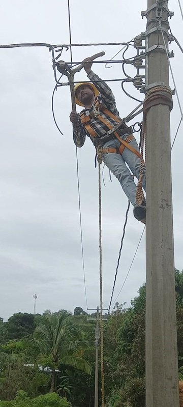 𝙇𝙤𝙨 𝙩𝙧𝙖𝙗𝙖𝙟𝙤𝙨 𝙘𝙤𝙣𝙩𝙚𝙢𝙥𝙡𝙖𝙧𝙤𝙣 𝙡𝙖 𝙘𝙤𝙡𝙤𝙘𝙖𝙘𝙞ó𝙣 𝙙𝙚 26 𝙥𝙤𝙨𝙩𝙚𝙨 𝙮 𝙢á𝙨 𝙙𝙚 𝙢𝙞𝙡 𝙢𝙚𝙩𝙧𝙤𝙨 𝙙𝙚 𝙘𝙤𝙣𝙙𝙪𝙘𝙩𝙤𝙧𝙚𝙨