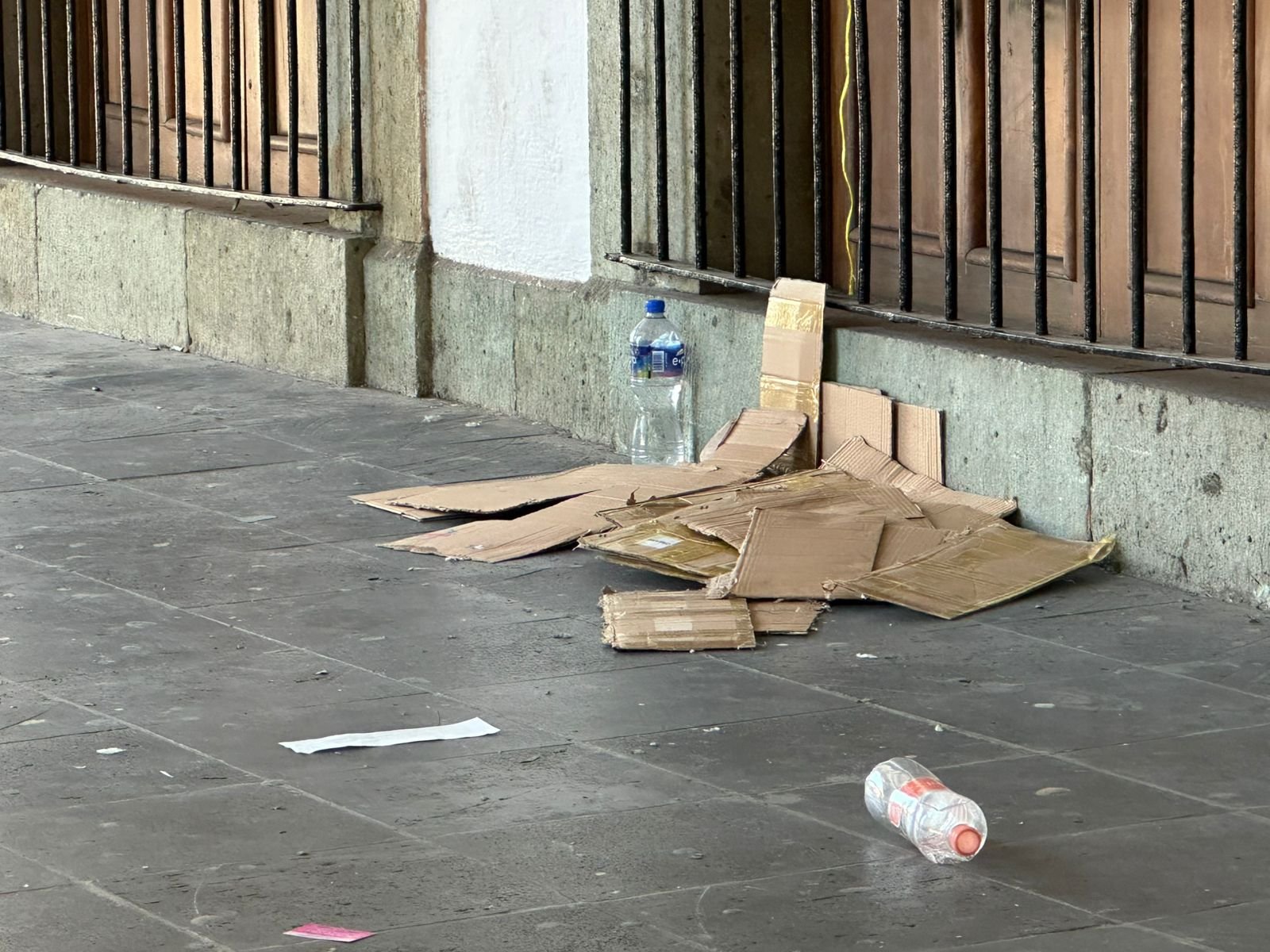 ▪️𝙏𝙧𝙖𝙨 𝙩𝙧𝙚𝙨 𝙙í𝙖𝙨 𝙙𝙚 𝙥𝙡𝙖𝙣𝙩ó𝙣, 𝙚𝙡 𝙥𝙧𝙞𝙢𝙚𝙧 𝙘𝙪𝙖𝙙𝙧𝙤 𝙙𝙚 𝙊𝙖𝙭𝙖𝙘𝙖 𝙖𝙢𝙖𝙣𝙚𝙘𝙞ó 𝙨𝙪𝙘𝙞𝙤, 𝙨𝙞𝙣 𝙧𝙚𝙨𝙥𝙤𝙣𝙨𝙖𝙗𝙞𝙡𝙞𝙙𝙖𝙙 𝙙𝙚 𝙦𝙪𝙞𝙚𝙣𝙚𝙨 𝙡𝙤 𝙤𝙘𝙪𝙥𝙖𝙧𝙤𝙣