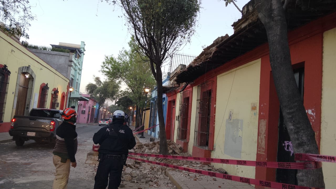 𝙀𝙡 𝙞𝙣𝙘𝙞𝙙𝙚𝙣𝙩𝙚 𝙤𝙘𝙪𝙧𝙧𝙞ó 𝙚𝙣 𝘼𝙫𝙚𝙣𝙞𝙙𝙖 𝙅𝙪á𝙧𝙚𝙯, 𝙚𝙣𝙩𝙧𝙚 𝘼𝙗𝙖𝙨𝙤𝙡𝙤 𝙮 𝙈𝙪𝙧𝙜𝙪í𝙖; 𝙡𝙖 𝙯𝙤𝙣𝙖 𝙥𝙚𝙧𝙢𝙖𝙣𝙚𝙘𝙚 𝙖𝙘𝙤𝙧𝙙𝙤𝙣𝙖𝙙𝙖.