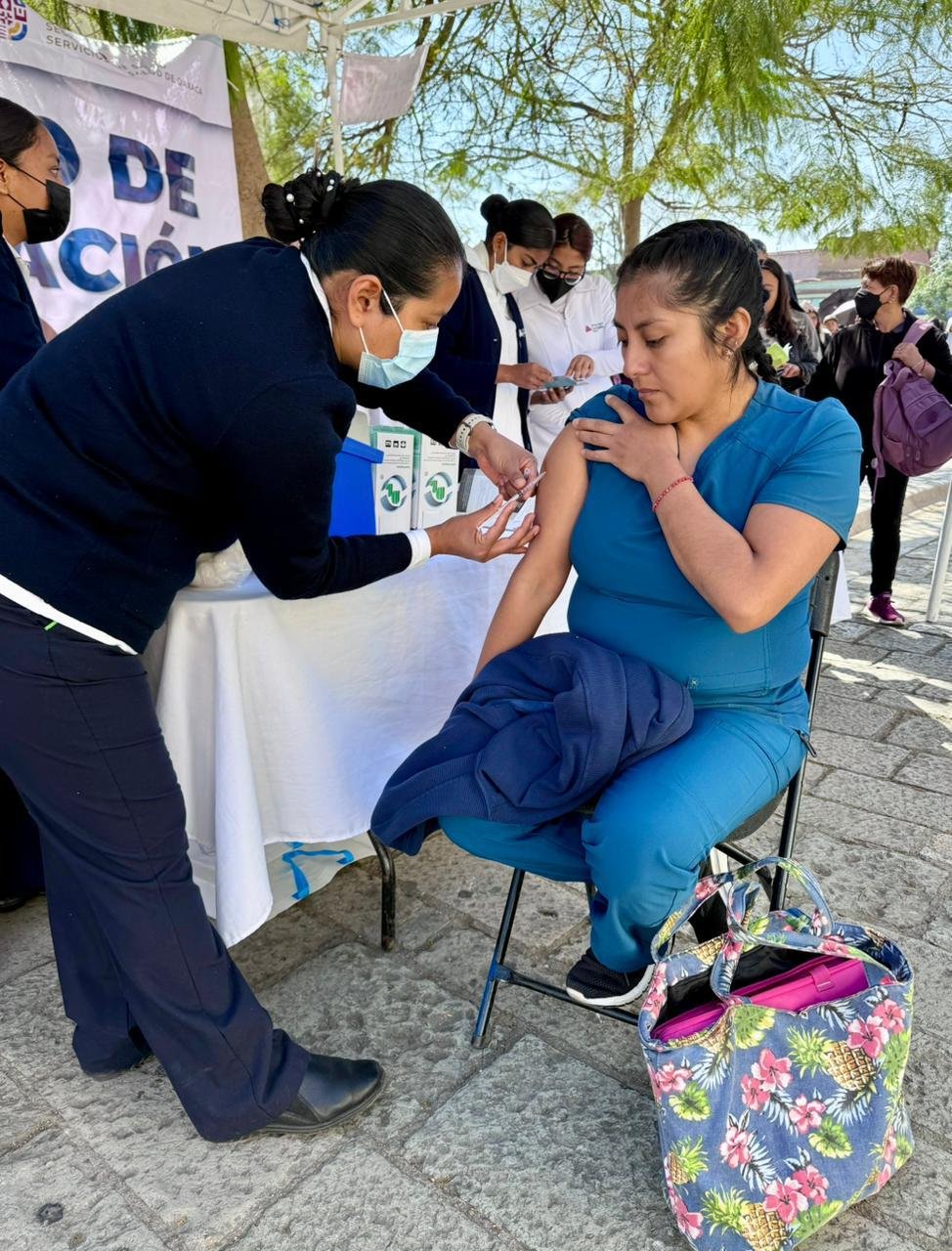 𝗦𝗦𝗢 𝗮𝗰𝗹𝗮𝗿𝗮 𝗾𝘂𝗶é𝗻𝗲𝘀 𝗱𝗲𝗯𝗲𝗻 𝘃𝗮𝗰𝘂𝗻𝗮𝗿𝘀𝗲 𝗰𝗼𝗻𝘁𝗿𝗮 𝗲𝗹 𝘀𝗮𝗿𝗮𝗺𝗽𝗶ó𝗻 𝘀𝗲𝗴ú𝗻 𝗹𝗮 𝗲𝗱𝗮𝗱.