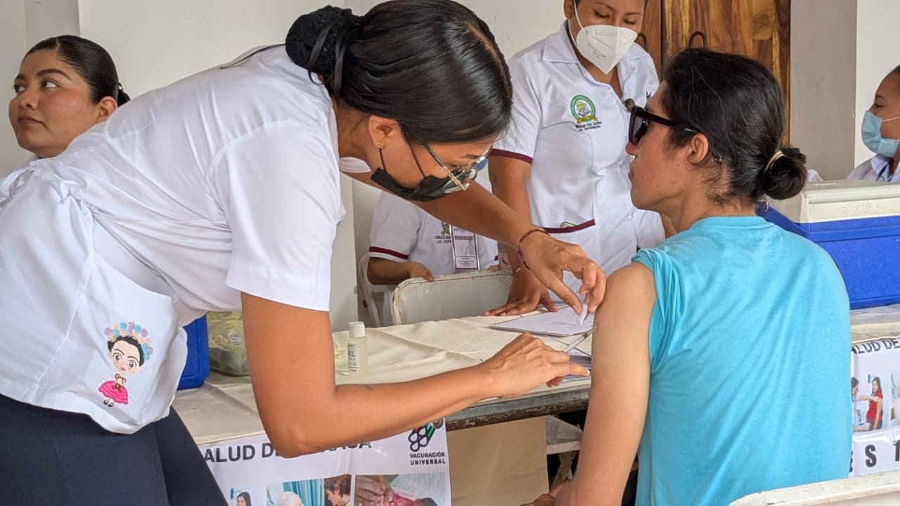 𝗝𝗼𝗿𝗻𝗮𝗱𝗮𝘀 𝗺𝗲́𝗱𝗶𝗰𝗮𝘀 𝗴𝗿𝗮𝘁𝘂𝗶𝘁𝗮𝘀 𝗹𝗹𝗲𝗴𝗮𝗻 𝗮𝗹 𝗜𝘀𝘁𝗺𝗼 𝗰𝗼𝗻 𝗲𝗻𝗳𝗼𝗾𝘂𝗲 𝗲𝗻 𝗹𝗮 𝗱𝗶𝘃𝗲𝗿𝘀𝗶𝗱𝗮𝗱 𝗠𝘂𝘅𝗲́/𝗡𝗴𝘂̈𝗶́𝘂