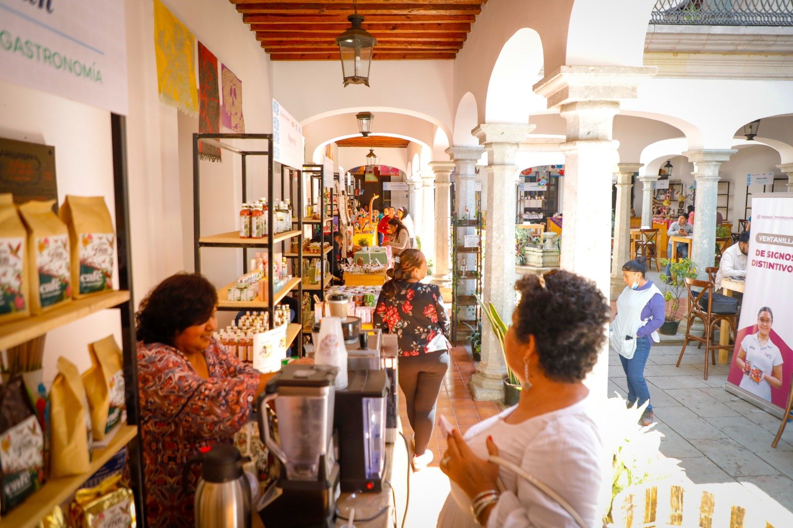 𝗣𝘂𝗻𝘁𝗼 𝗠𝘂𝗷𝗲𝗿 𝗮𝗯𝗿𝗲 𝗲𝘀𝗽𝗮𝗰𝗶𝗼 𝗮 𝗹𝗮 𝗮𝘂𝘁𝗼𝗻𝗼𝗺í𝗮 𝗲𝗰𝗼𝗻ó𝗺𝗶𝗰𝗮 𝗱𝗲 𝗲𝗺𝗽𝗿𝗲𝗻𝗱𝗲𝗱𝗼𝗿𝗮𝘀 𝗲𝗻 𝗢𝗮𝘅𝗮𝗰𝗮