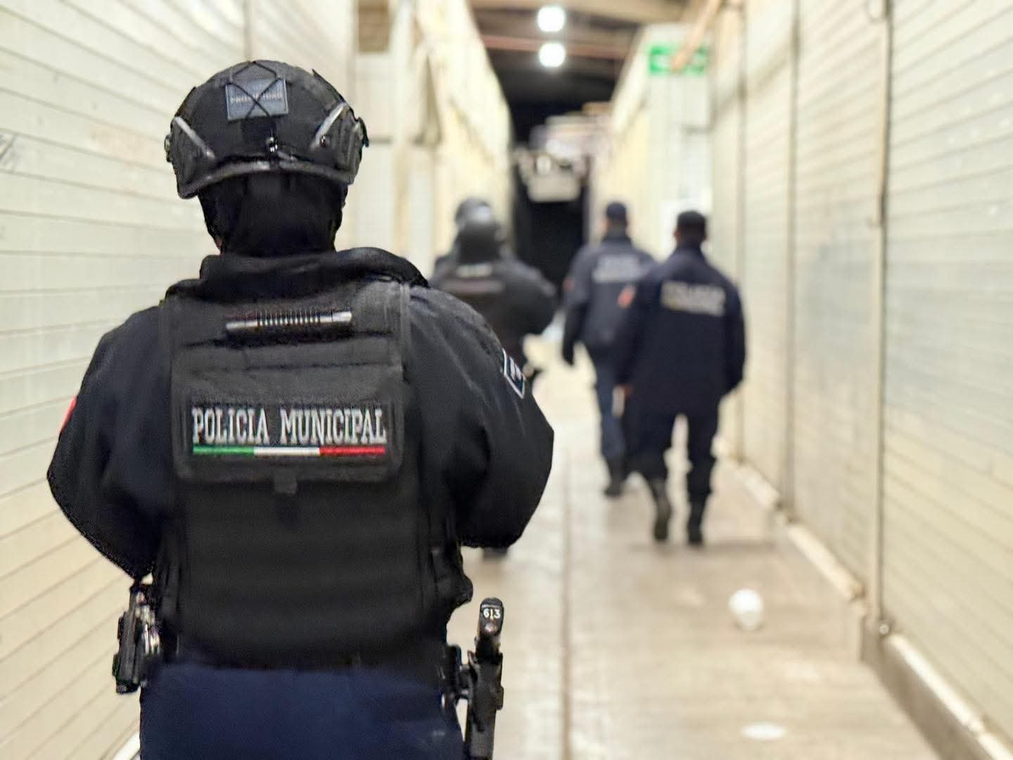 𝗢𝗽𝗲𝗿𝗮𝘁𝗶𝘃𝗼 𝗟𝘂𝗰𝗶é𝗿𝗻𝗮𝗴𝗮 𝗿𝗲𝗳𝘂𝗲𝗿𝘇𝗮 𝗽𝗿𝗲𝘀𝗲𝗻𝗰𝗶𝗮 𝗽𝗼𝗹𝗶𝗰𝗶𝗮𝗰𝗮 𝗲𝗻 𝗹𝗮 𝗖𝗲𝗻𝘁𝗿𝗮𝗹 𝗱𝗲 𝗔𝗯𝗮𝘀𝘁𝗼.