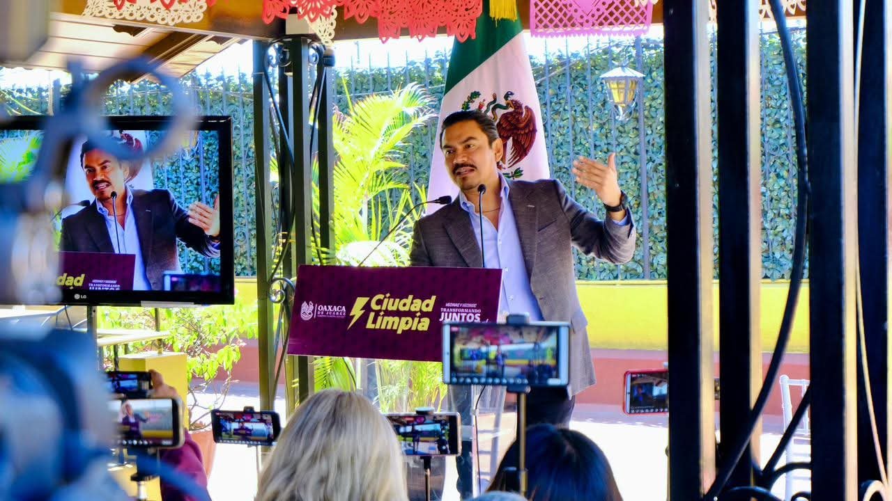 𝗥𝗮𝘆 𝗖𝗵𝗮𝗴𝗼𝘆𝗮 𝗮𝗻𝘂𝗻𝗰𝗶𝗮 𝗿𝗲𝗱𝘂𝗰𝗰𝗶ó𝗻 𝗱𝗲 𝗶𝗺𝗽𝘂𝗲𝘀𝘁𝗼𝘀 𝗲𝗻 𝗢𝗮𝘅𝗮𝗰𝗮 𝗱𝗲 𝗝𝘂á𝗿𝗲𝘇