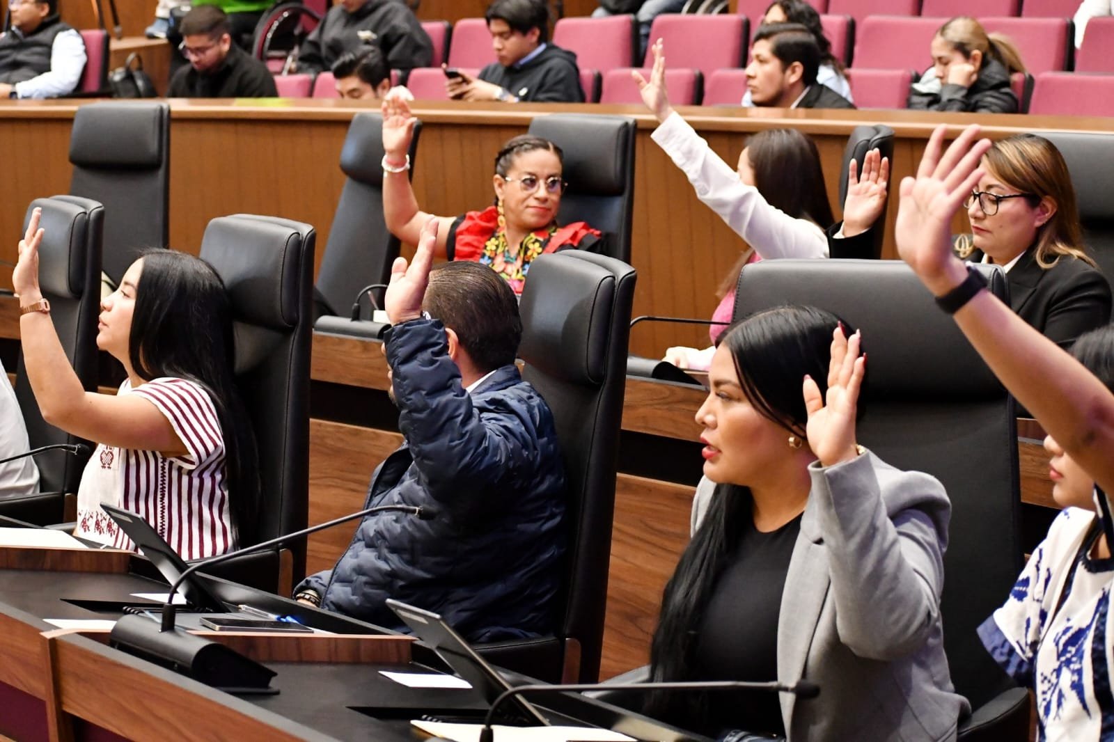 𝗢𝗮𝘅𝗮𝗰𝗮 𝗲𝘅𝗶𝗴𝗲 𝘃𝗶𝗴𝗶𝗹𝗮𝗻𝗰𝗶𝗮 𝗰𝗶𝘂𝗱𝗮𝗱𝗮𝗻𝗮 𝗲𝗻 𝗼𝗯𝗿𝗮𝘀 𝗺𝘂𝗻𝗶𝗰𝗶𝗽𝗮𝗹𝗲𝘀.