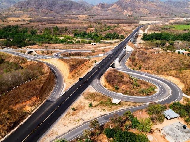 𝗔𝗻𝘂𝗻𝗰𝗶𝗮𝗻 𝗯𝗹𝗼𝗾𝘂𝗲𝗼 𝗶𝗻𝗱𝗲𝗳𝗶𝗻𝗶𝗱𝗼 𝗲𝗻 𝗹𝗮 𝗮𝘂𝘁𝗼𝗽𝗶𝘀𝘁𝗮 𝗮 𝗹𝗮 𝗖𝗼𝘀𝘁𝗮.