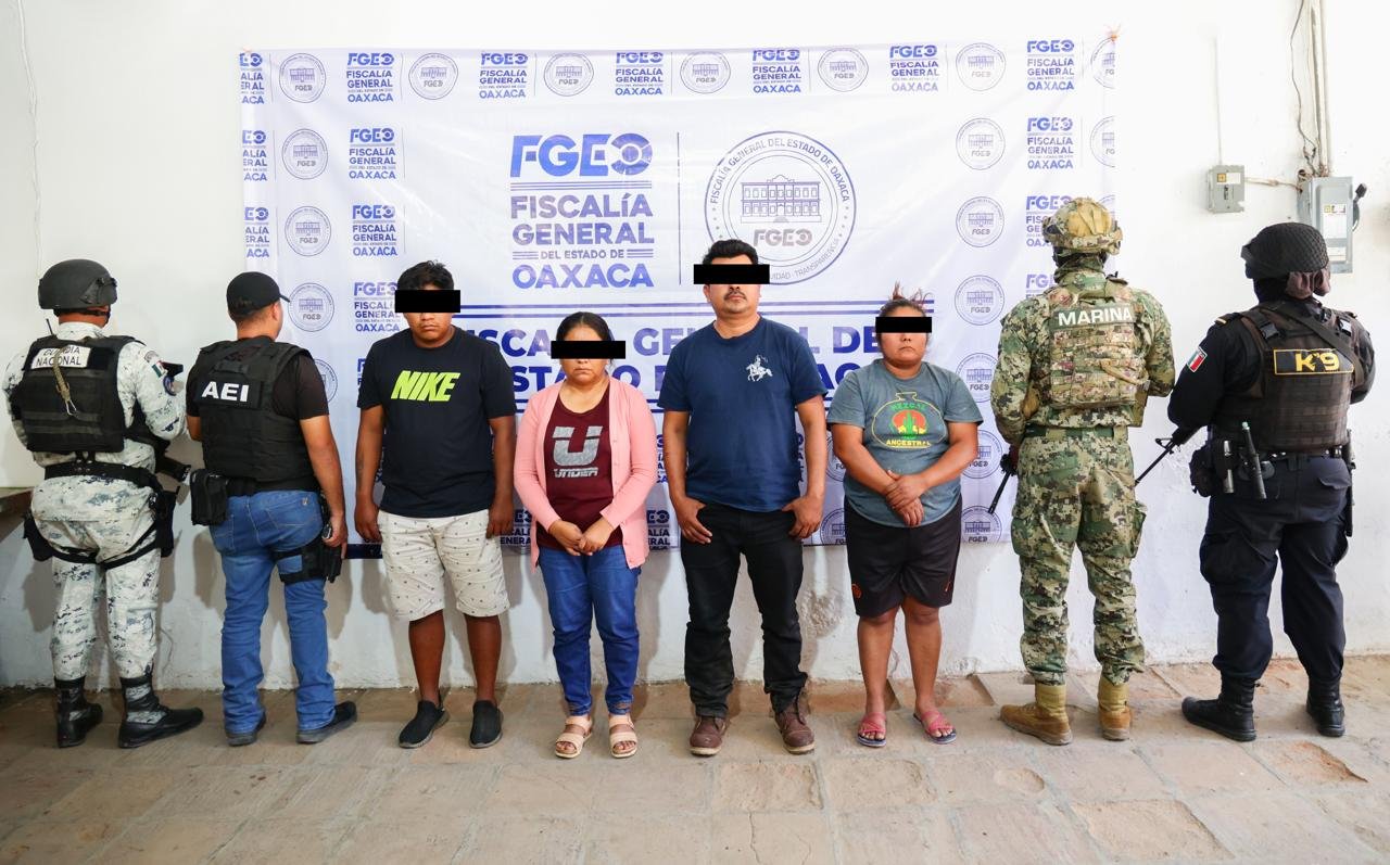 𝗖𝗮𝗲𝗻 𝗮𝗹𝗰𝗮𝗹𝗱𝗲, 𝘀í𝗻𝗱𝗶𝗰𝗮 𝘆 𝗱𝗼𝘀 𝗽𝗼𝗹𝗶𝗰í𝗮𝘀 𝗱𝗲 𝗜𝗽𝗮𝗹𝗮𝗽𝗮 𝗽𝗼𝗿 𝗵𝗼𝗺𝗶𝗰𝗶𝗱𝗶𝗼 𝗱𝗲 𝗲𝘅𝗲𝗱𝗶𝗹.