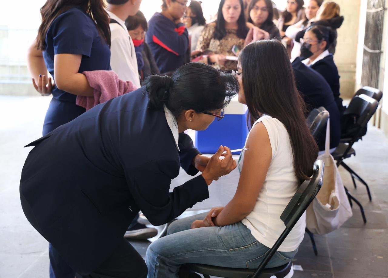 𝗦𝗮𝗿𝗮𝗺𝗽𝗶𝗼́𝗻 𝗲𝗻 𝗹𝗮 𝗖𝗼𝘀𝘁𝗮: 17 𝗰𝗮𝘀𝗼𝘀 𝘆 𝗺𝗮́𝘀 𝗱𝗲 124 𝗺𝗶𝗹 𝘃𝗮𝗰𝘂𝗻𝗮𝘀 𝗮𝗽𝗹𝗶𝗰𝗮𝗱𝗮𝘀