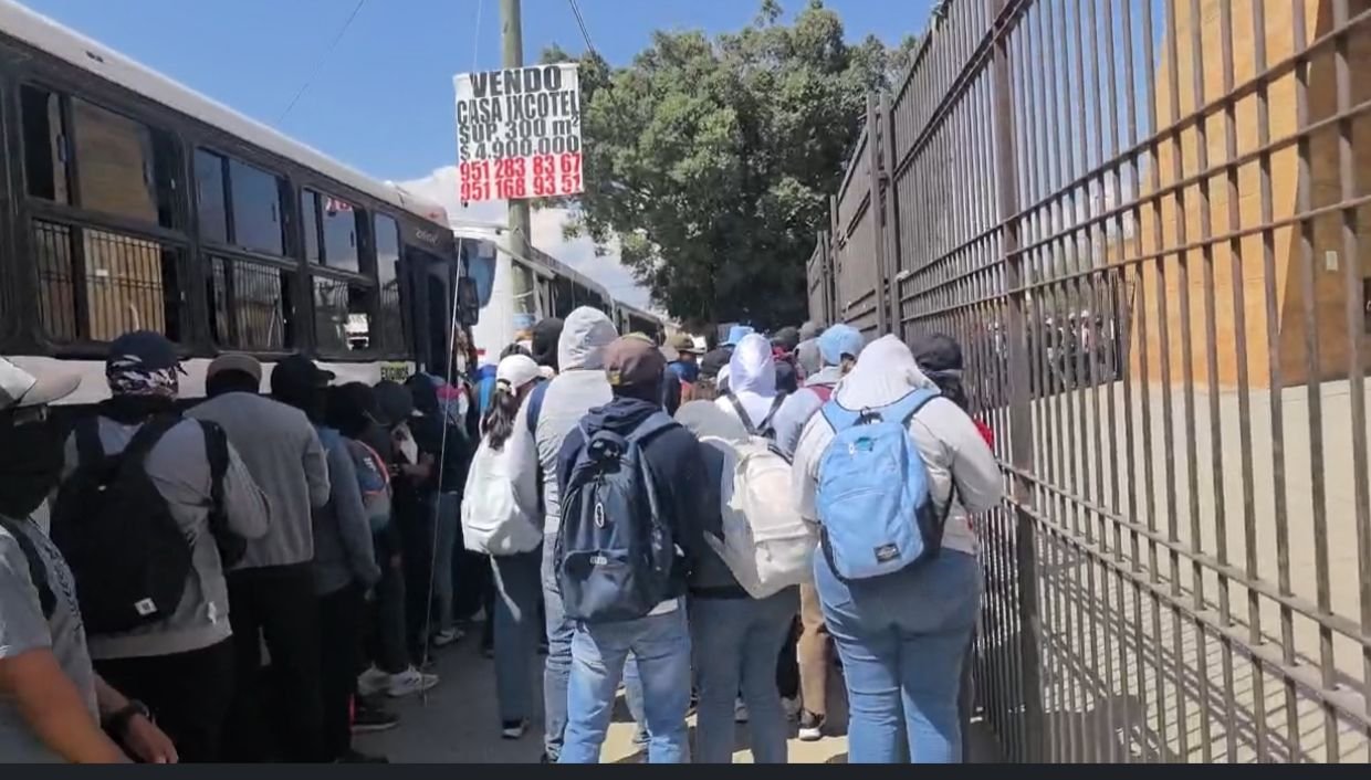 𝗡𝗼𝗿𝗺𝗮𝗹𝗶𝘀𝘁𝗮𝘀 𝘀𝗲 𝘀𝗶𝗲𝗻𝘁𝗮𝗻 𝗮 𝗱𝗶𝗮𝗹𝗼𝗴𝗮𝗿 𝗲𝗻 𝗲𝗹 𝗖𝗖𝗖𝗢 𝘁𝗿𝗮𝘀 𝗹𝗮𝘀 𝗺𝗼𝘃𝗶𝗹𝗶𝘇𝗮𝗰𝗶𝗼𝗻𝗲𝘀 𝗱𝗲𝗹 𝗷𝘂𝗲𝘃𝗲𝘀