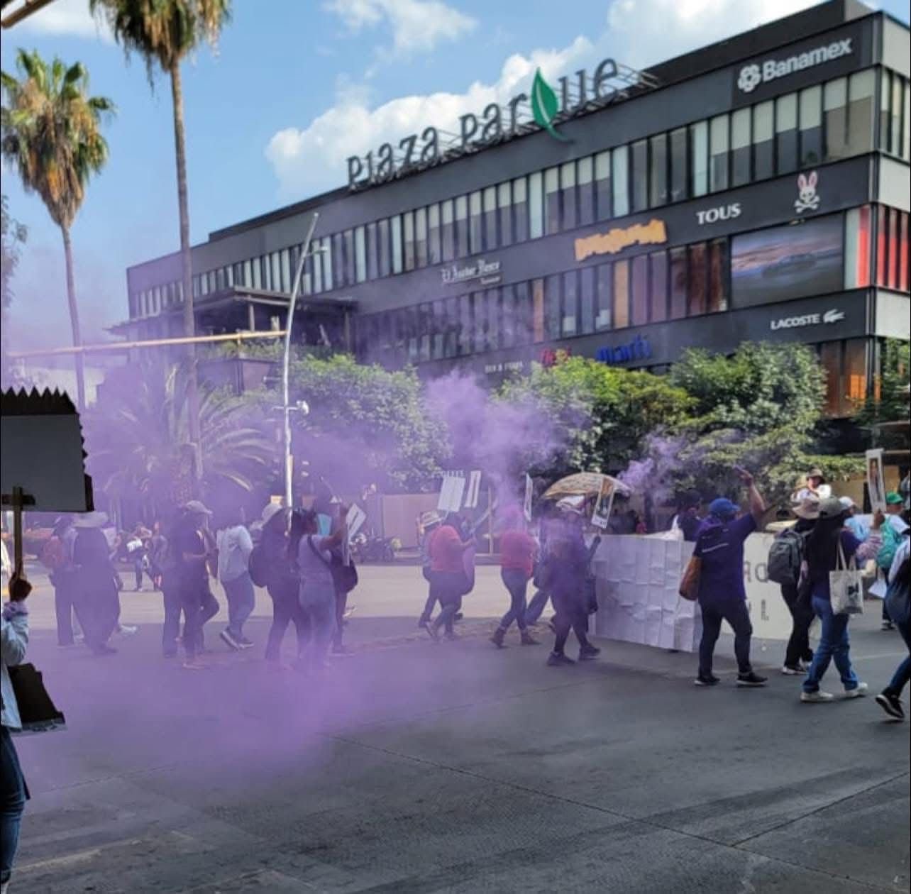 𝗧𝗿𝗲𝘀 𝗱𝗲𝘁𝗲𝗻𝗶𝗱𝗼𝘀 𝘁𝗿𝗮𝘀 𝗹𝗮 𝗺𝗮𝗿𝗰𝗵𝗮 𝗱𝗲𝗹 𝟴 𝗠 𝗲𝗻 𝗹𝗮 𝗰𝗶𝘂𝗱𝗮𝗱 𝗱𝗲 𝗢𝗮𝘅𝗮𝗰𝗮.