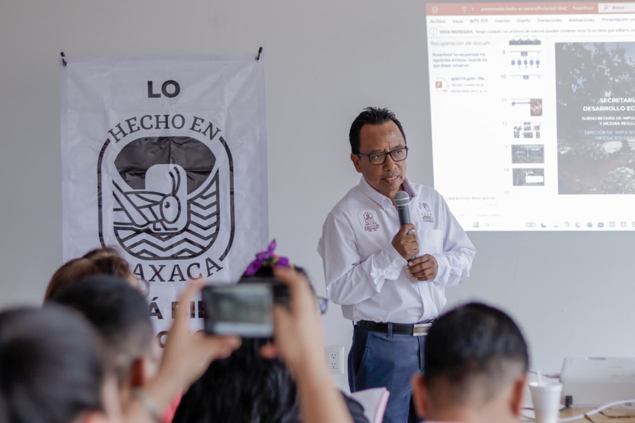 P𝗿𝗼𝗱𝘂𝗰𝘁𝗼𝗿𝗲𝘀 𝗱𝗲 𝗫𝗼𝘅𝗼𝗰𝗼𝘁𝗹𝗮́𝗻 𝗮𝗽𝘂𝗲𝘀𝘁𝗮𝗻 𝗽𝗼𝗿 𝗲𝗹 𝘀𝗲𝗹𝗹𝗼 “𝗛𝗲𝗰𝗵𝗼 𝗲𝗻 𝗢𝗮𝘅𝗮𝗰𝗮”