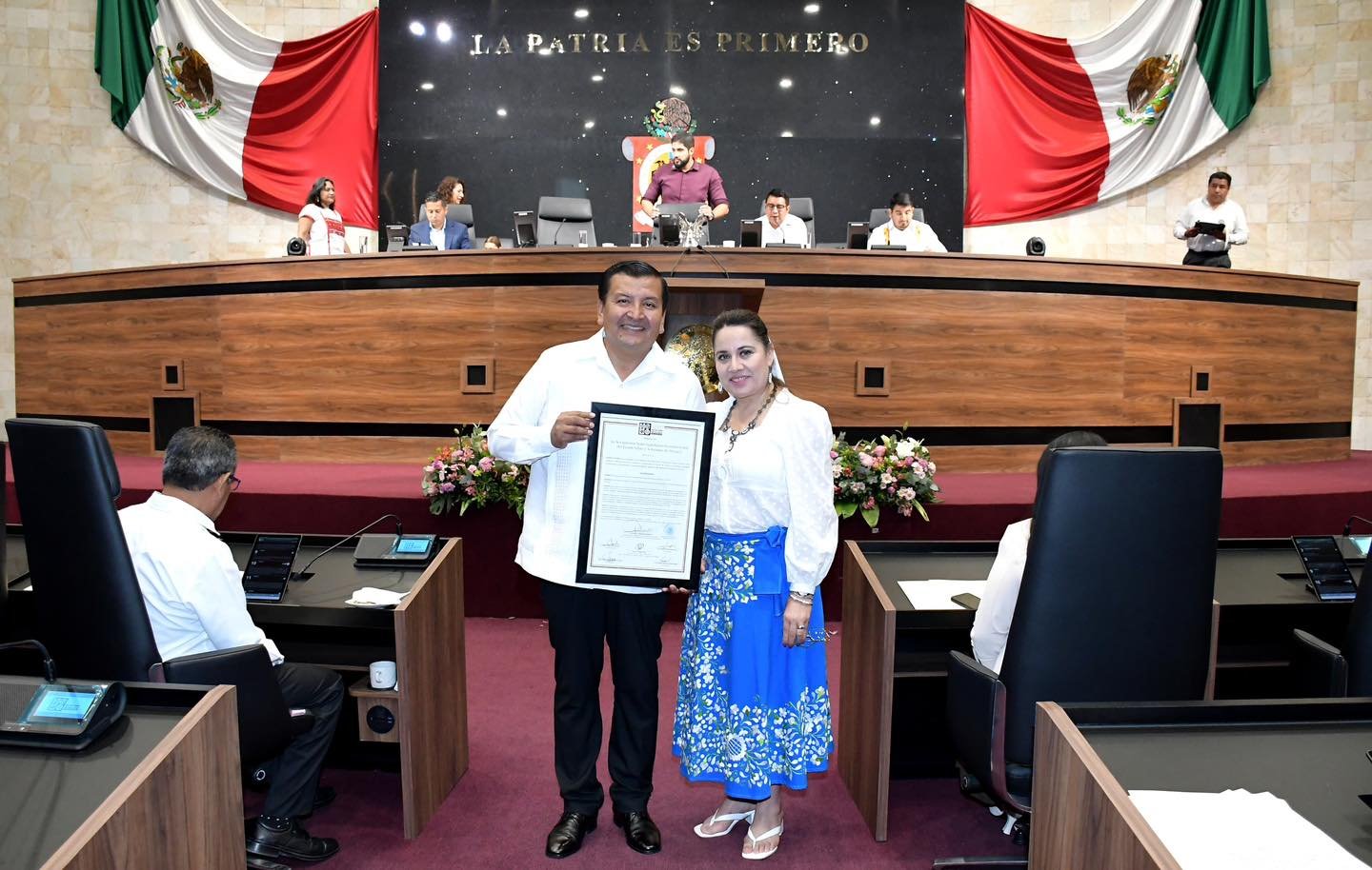 𝗖𝗼𝗻𝗴𝗿𝗲𝘀𝗼 𝗱𝗲 𝗢𝗮𝘅𝗮𝗰𝗮 𝗿𝗲𝗰𝗼𝗻𝗼𝗰𝗲 𝗮𝘁𝘂𝗲𝗻𝗱𝗼𝘀 𝗱𝗲 𝗭𝗶𝗺𝗮𝘁𝗹á𝗻 𝘆 𝗽𝗿𝗲𝘀𝗲𝗻𝘁𝗮𝗻 𝗶𝗻𝗶𝗰𝗶𝗮𝘁𝗶𝘃𝗮 𝗱𝗲 𝗺𝗼𝗱𝗲𝗿𝗻𝗶𝘇𝗮𝗰𝗶ó𝗻.