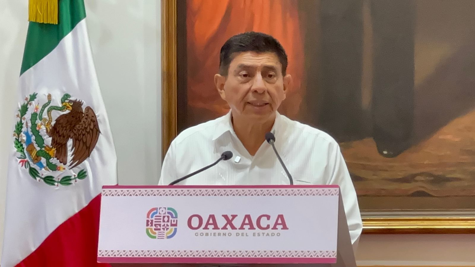 𝗝𝘂𝗰𝗵𝗶𝘁𝗮́𝗻 𝗲𝗻𝗳𝗿𝗲𝗻𝘁𝗮 𝗼𝗹𝗮 𝗱𝗲 𝗶𝗻𝘀𝗲𝗴𝘂𝗿𝗶𝗱𝗮𝗱; 𝗮𝗻𝘂𝗻𝗰𝗶𝗮𝗻 𝗿𝗲𝗳𝘂𝗲𝗿𝘇𝗼 𝗱𝗲 𝗼𝗽𝗲𝗿𝗮𝘁𝗶𝘃𝗼𝘀.