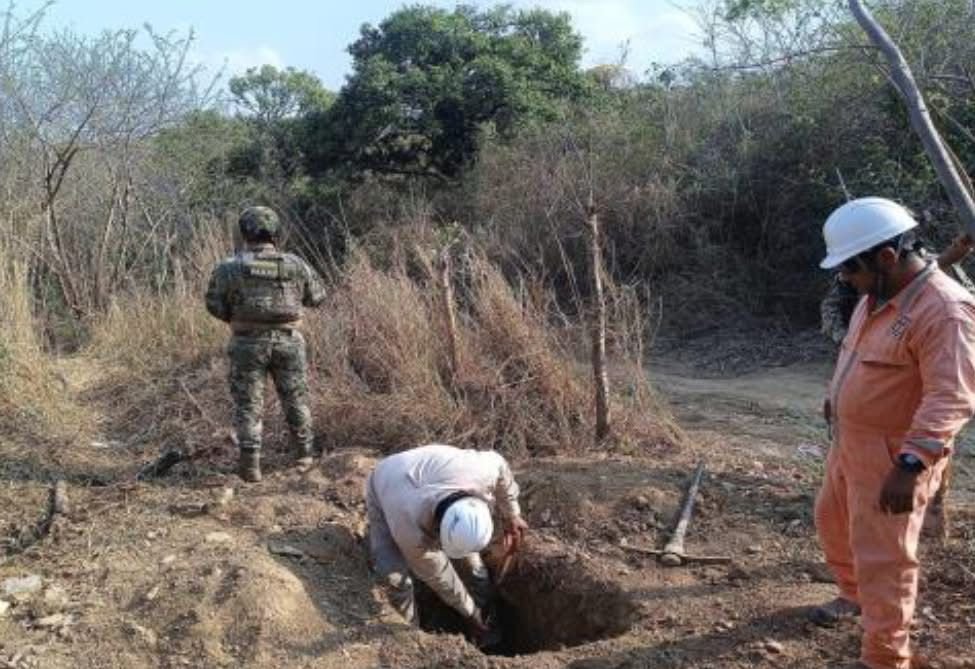 𝗗𝗲𝘀𝗰𝘂𝗯𝗿𝗲𝗻 𝘆 𝗮𝘀𝗲𝗴𝘂𝗿𝗮𝗻 𝘁𝗿𝗲𝘀 𝘁𝗼𝗺𝗮𝘀 𝗰𝗹𝗮𝗻𝗱𝗲𝘀𝘁𝗶𝗻𝗮𝘀 𝗱𝗲 𝗵𝘂𝗮𝗰𝗵𝗶𝗰𝗼𝗹 𝗲𝗻 𝗲𝗹 𝗜𝘀𝘁𝗺𝗼.