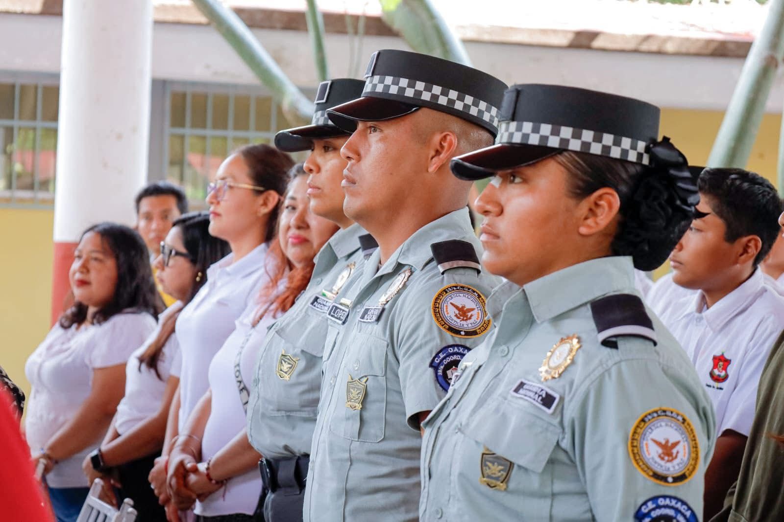 𝗝𝘂𝗰𝗵𝗶𝘁á𝗻 𝗮𝗽𝘂𝗲𝘀𝘁𝗮 𝗽𝗼𝗿 𝗹𝗼𝘀 𝗷ó𝘃𝗲𝗻𝗲𝘀 𝗮𝗻𝘁𝗲 𝗲𝗹 𝗮𝘃𝗮𝗻𝗰𝗲 𝗱𝗲 𝗹𝗮 𝘃𝗶𝗼𝗹𝗲𝗻𝗰𝗶𝗮