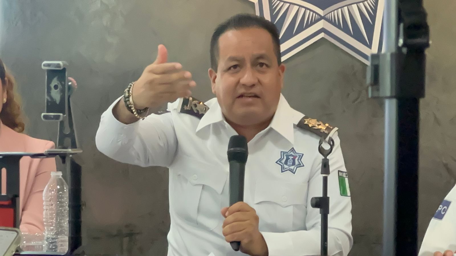 𝗣𝗼𝗹𝗶𝗰í𝗮 𝗩𝗶𝗮𝗹 𝗻𝗶𝗲𝗴𝗮 𝗿𝗲𝗱 𝗱𝗲 𝗰𝗼𝗿𝗿𝘂𝗽𝗰𝗶ó𝗻; 𝘀𝗲𝗶𝘀 𝗲𝗹𝗲𝗺𝗲𝗻𝘁𝗼𝘀 𝘆𝗮 𝘀𝗼𝗻 𝗶𝗻𝘃𝗲𝘀𝘁𝗶𝗴𝗮𝗱𝗼𝘀