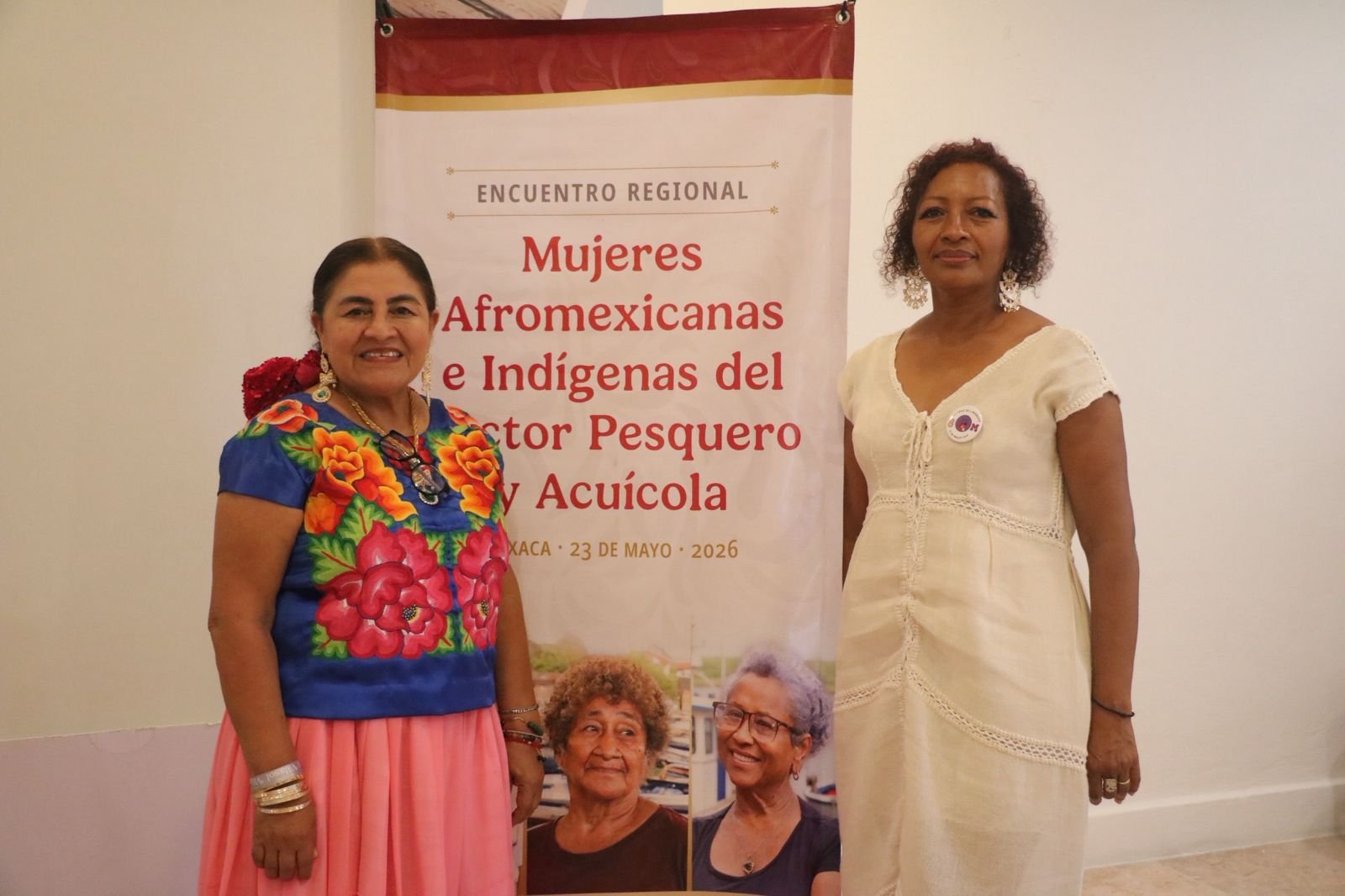 𝗠𝘂𝗷𝗲𝗿𝗲𝘀 𝗽𝗲𝘀𝗰𝗮𝗱𝗼𝗿𝗮𝘀 𝘆 𝗮𝗰𝘂𝗶𝗰𝘂𝗹𝘁𝗼𝗿𝗮𝘀 𝗮𝗹𝘇𝗮𝗻 𝗹𝗮 𝘃𝗼𝘇 𝗲𝗻 𝗣𝘂𝗲𝗿𝘁𝗼 𝗘𝘀𝗰𝗼𝗻𝗱𝗶𝗱𝗼