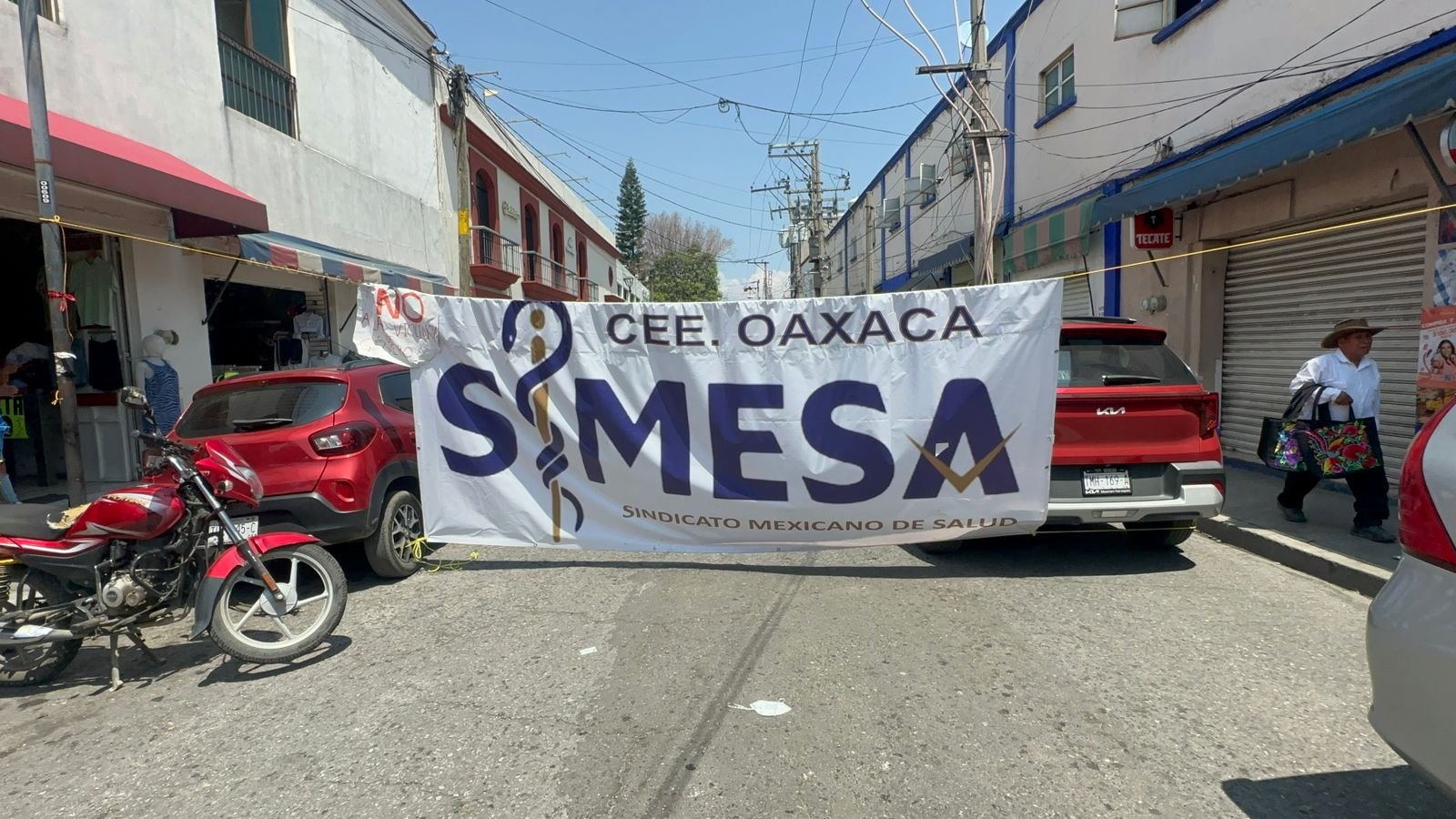 𝗦𝗜𝗠𝗘𝗦𝗔 𝗺𝗮𝗻𝘁𝗶𝗲𝗻𝗲 𝗯𝗹𝗼𝗾𝘂𝗲𝗼 𝗲𝗻 𝗲𝗹 𝗰𝗲𝗻𝘁𝗿𝗼 𝗱𝗲 𝗢𝗮𝘅𝗮𝗰𝗮; 𝘀𝘂𝗺𝗮𝗻 𝗱𝗼𝘀 𝗱í𝗮𝘀 𝗱𝗲 𝗽𝗿𝗼𝘁𝗲𝘀𝘁𝗮