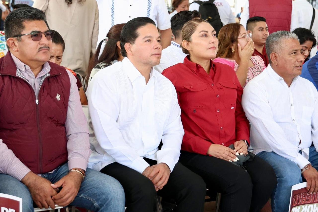 𝗝𝘂𝗮𝗻 𝗖𝗮𝗿𝗹𝗼𝘀 𝗚𝗮𝗿𝗰í𝗮 𝗠á𝗿𝗾𝘂𝗲𝘇 𝗿𝗲𝗳𝗿𝗲𝗻𝗱𝗮 𝘀𝘂 𝗿𝗲𝘀𝗽𝗮𝗹𝗱𝗼 𝗮 𝗖𝗹𝗮𝘂𝗱𝗶𝗮 𝗦𝗵𝗲𝗶𝗻𝗯𝗮𝘂𝗺 𝘆 𝗦𝗮𝗹𝗼𝗺ó𝗻 𝗝𝗮𝗿𝗮