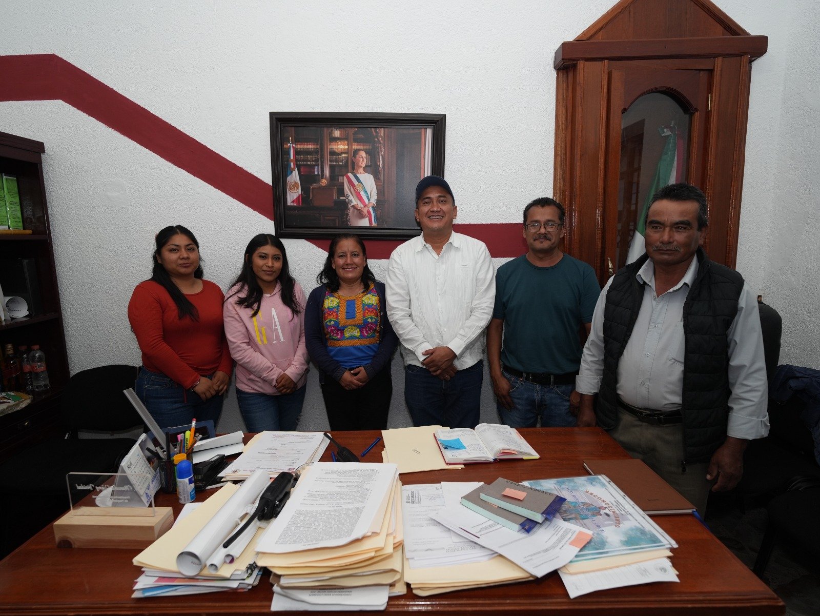𝗔𝗻𝘁𝗼𝗻𝗶𝗻𝗼 𝗠𝗼𝗿𝗮𝗹𝗲𝘀 𝗱𝗲𝘀𝘁𝗮𝗰𝗮 𝗲𝗹 𝗽𝗮𝗽𝗲𝗹 𝗱𝗲 𝗹𝗼𝘀 𝗺𝘂𝗻𝗶𝗰𝗶𝗽𝗶𝗼𝘀 𝗲𝗻 𝗹𝗮 𝗱𝗲𝗳𝗲𝗻𝘀𝗮 𝗱𝗲 𝗹𝗮 𝘀𝗼𝗯𝗲𝗿𝗮𝗻í𝗮 𝗻𝗮𝗰𝗶𝗼𝗻𝗮𝗹