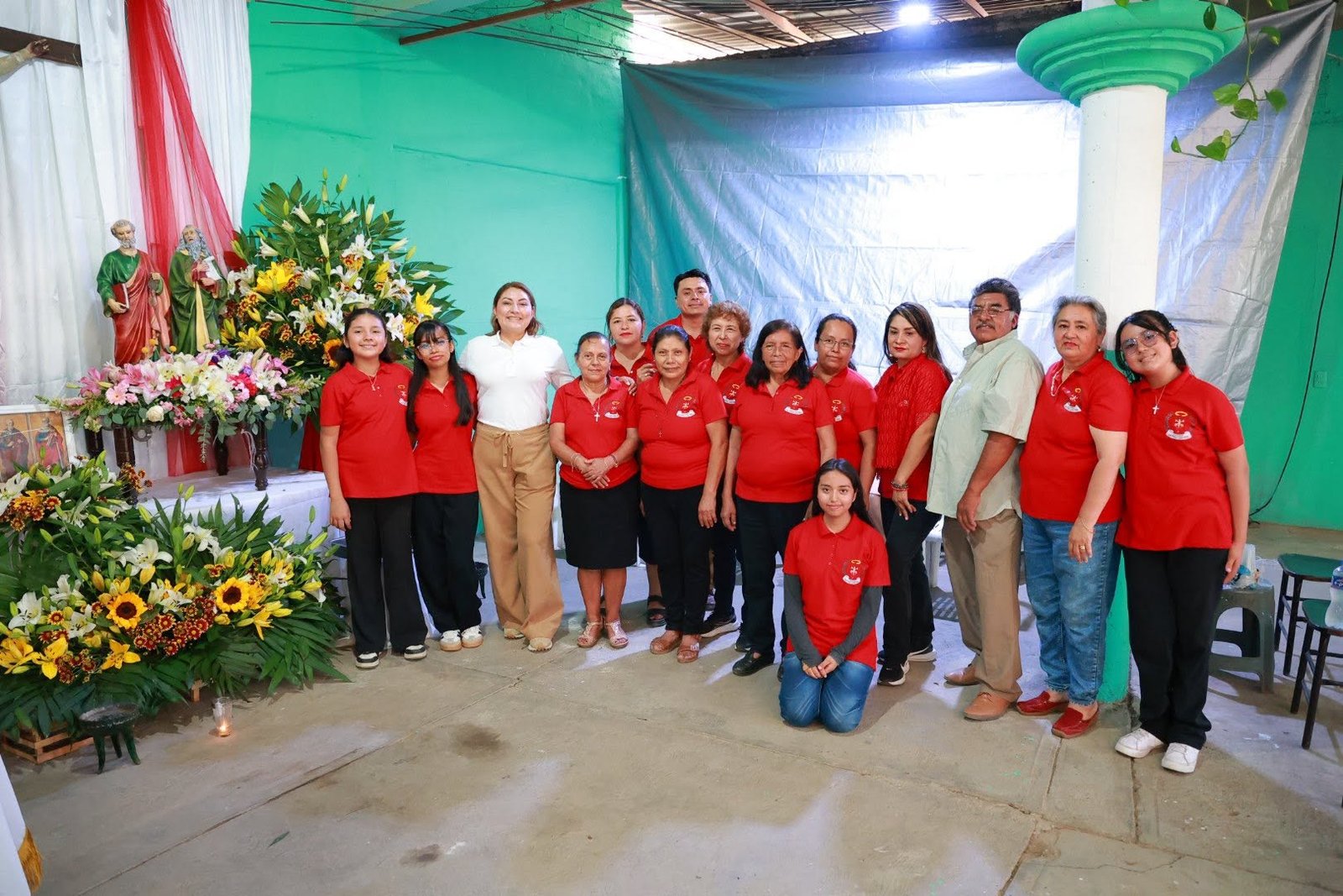 𝗗𝗮𝗻𝗶𝗲𝗹𝗮 𝗧𝗮𝘂𝗿𝗶𝗻𝗼 𝗮𝗰𝗼𝗺𝗽𝗮ñ𝗮 𝗳𝗲𝘀𝘁𝗶𝘃𝗶𝗱𝗮𝗱𝗲𝘀 𝗲𝗻 𝗵𝗼𝗻𝗼𝗿 𝗮 𝗦𝗮𝗻 𝗣𝗲𝗱𝗿𝗼 𝘆 𝗦𝗮𝗻 𝗣𝗮𝗯𝗹𝗼