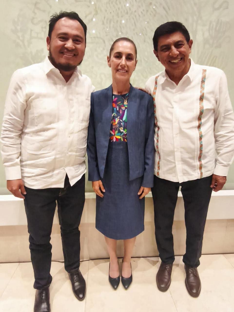 Sheinbaum, Salomón Jara y Sección 22 se reúnen en mesa tripartita por educación en Oaxaca