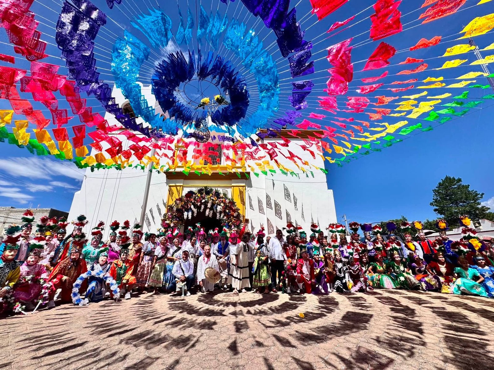 San Jacinto Amilpas cierra su Semana Cultural y mantiene viva la fiesta patronal