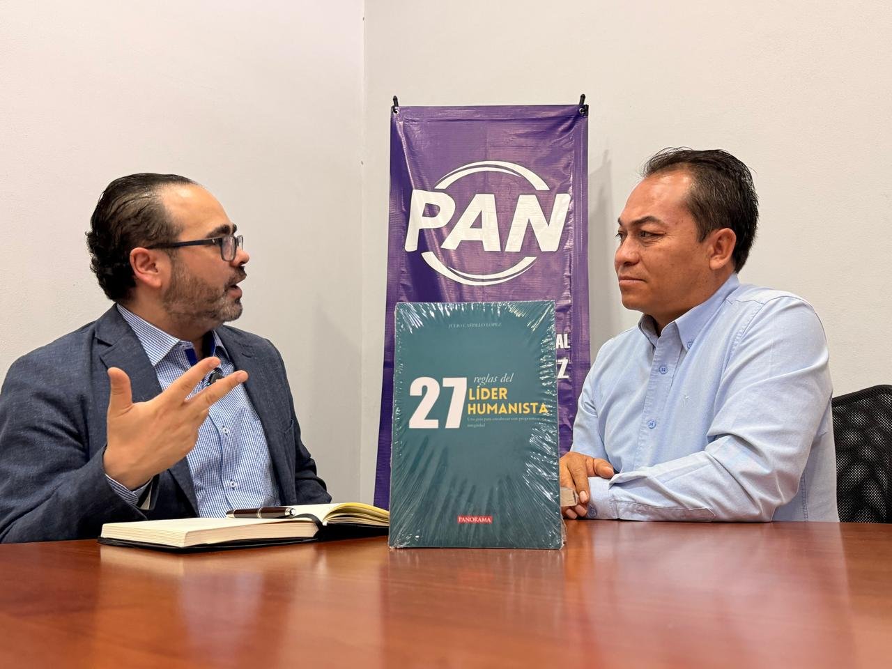 Julio Castillo plantea recuperar el lado humano del poder con sus “27 Reglas del Líder Humanista”