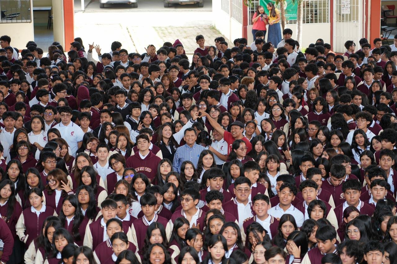 Más de 14 mil estudiantes regresan a clases en Xoxocotlán