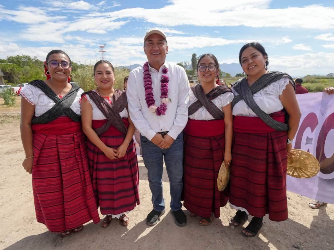 Antonino Morales destaca propuesta de Constitución intercultural para Oaxaca