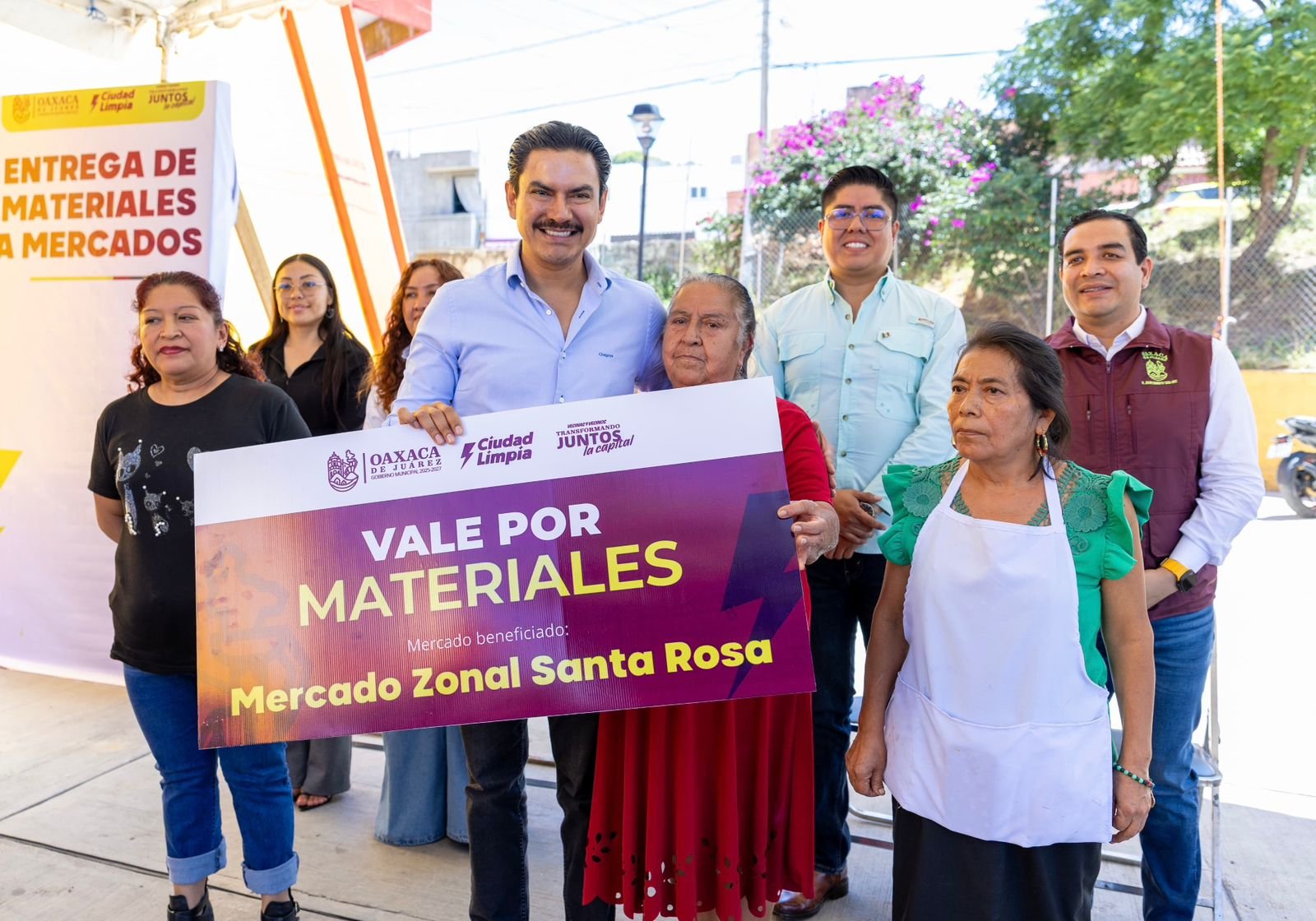 Banco de Materiales llega a cinco mercados de Oaxaca de Juárez