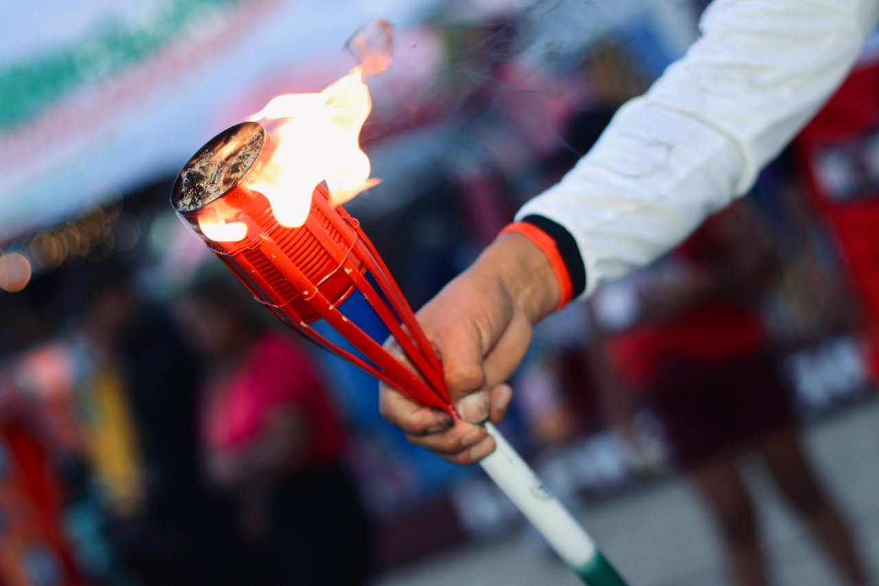 ▪︎ Decenas de participantes recorrieron las principales calles del municipio como parte de las actividades conmemorativas del 15 de septiembre.