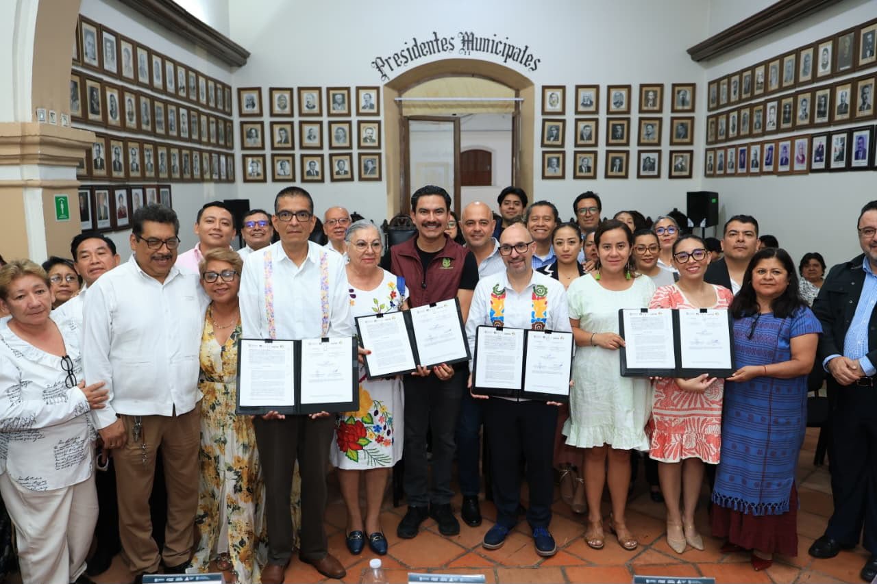 Oaxaca de Juárez se suma a pacto nacional para facilitar trámites y proteger negocios familiares