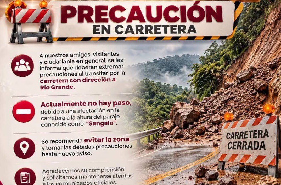 Deslave cierra carretera de Río Grande a Santa Catarina Juquila