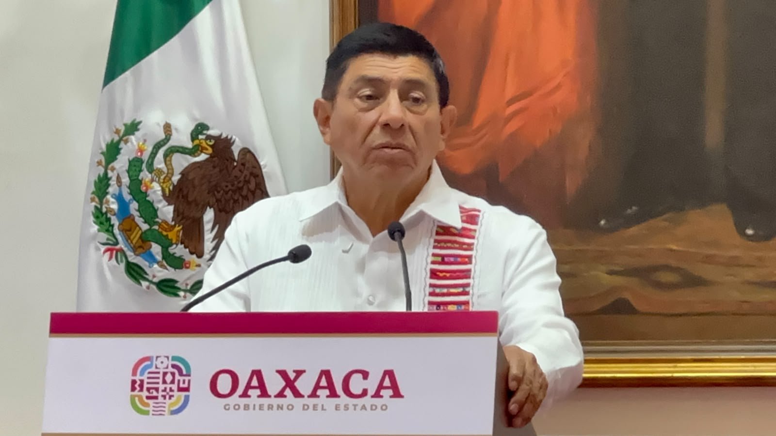 Jara ofrece mantener diálogo con la Sección 22 ante paro de 72 horas