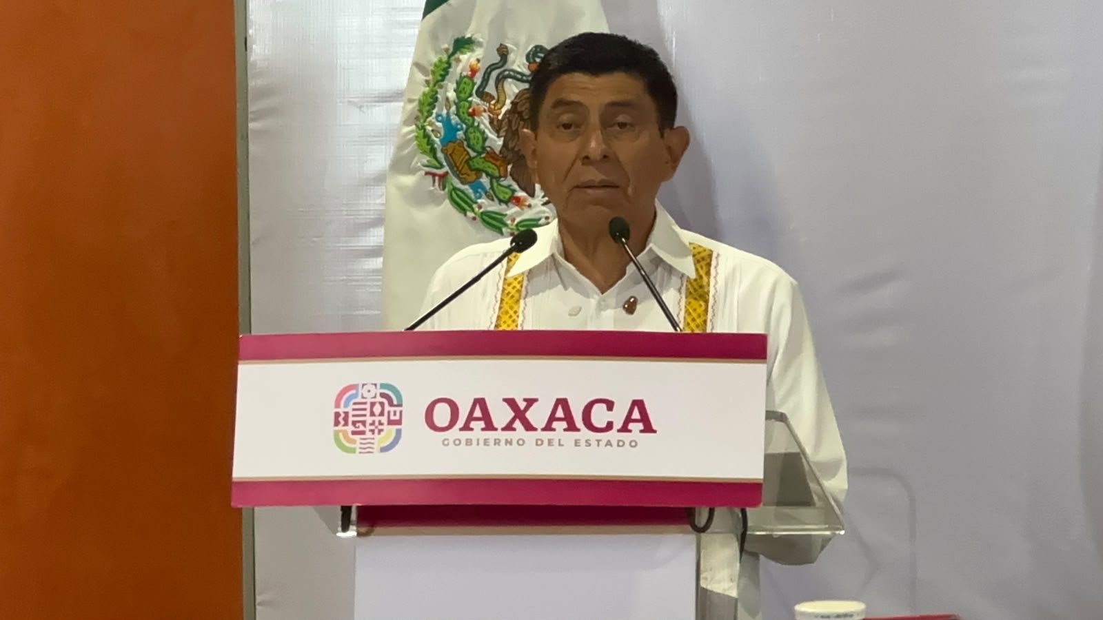 Jara llama a presidentes municipales a reforzar seguridad; advierte que vigilará su actuación